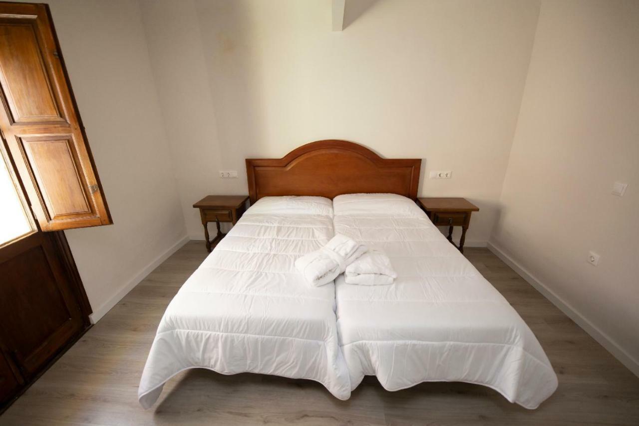Casa Rural Pradas 몬타네조스 외부 사진